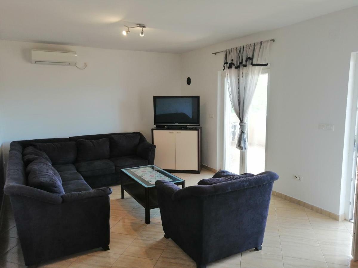 Apartman Rosanda Поседар'є Екстер'єр фото