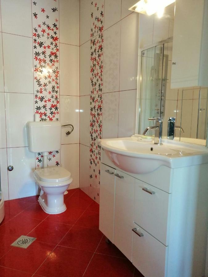 Apartman Rosanda Поседар'є Екстер'єр фото