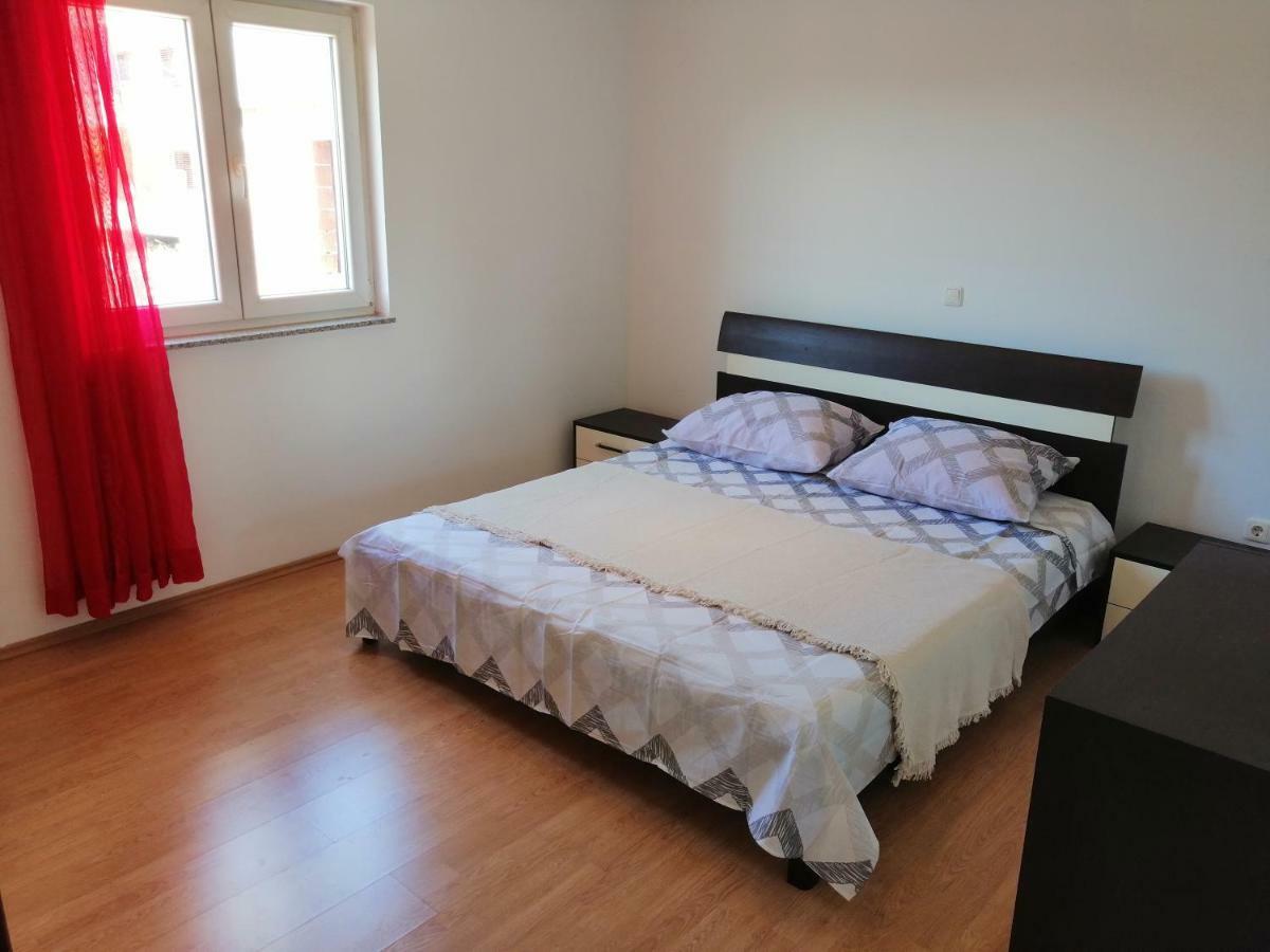 Apartman Rosanda Поседар'є Екстер'єр фото