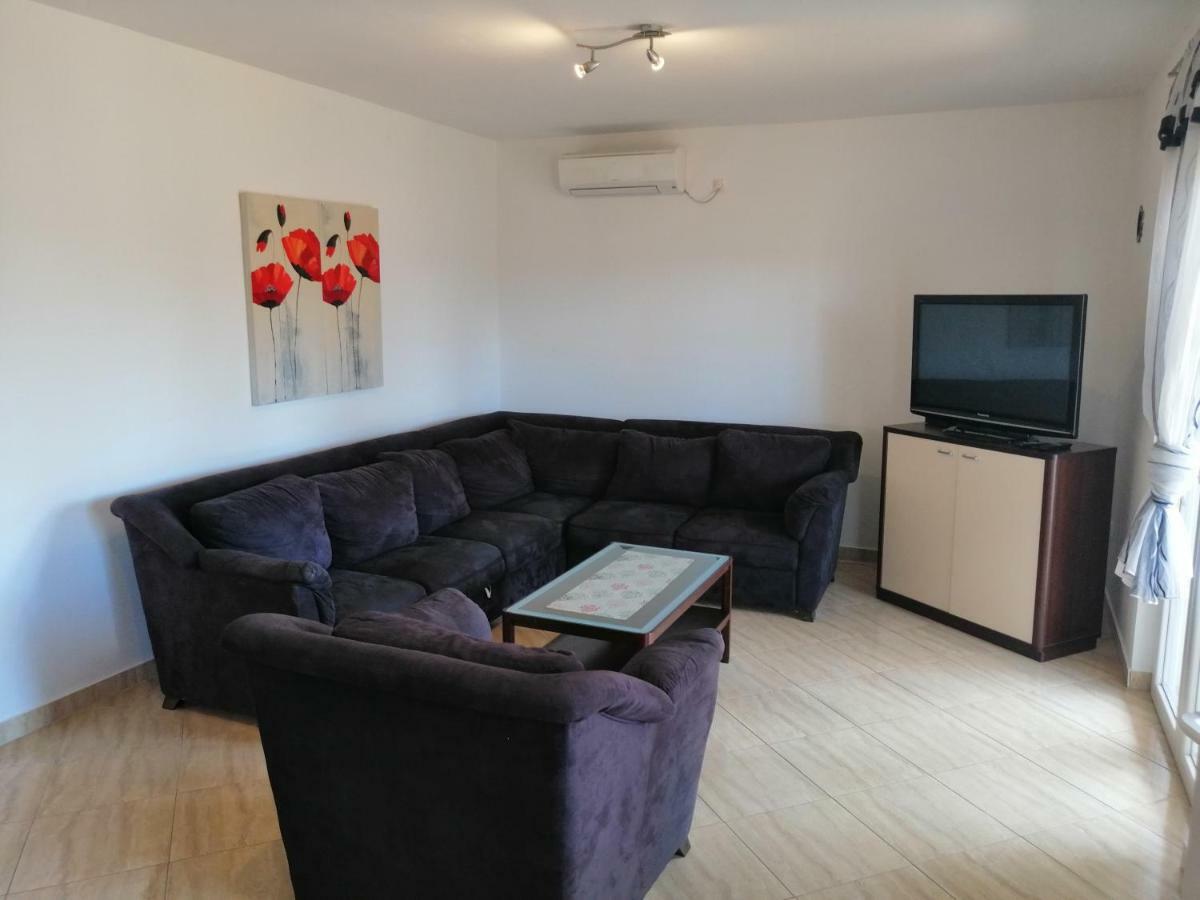 Apartman Rosanda Поседар'є Екстер'єр фото